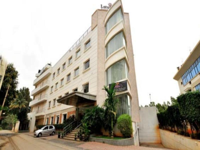 Lotus Park Hotell Bangalore Eksteriør bilde