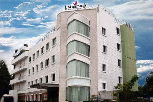 Lotus Park Hotell Bangalore Eksteriør bilde