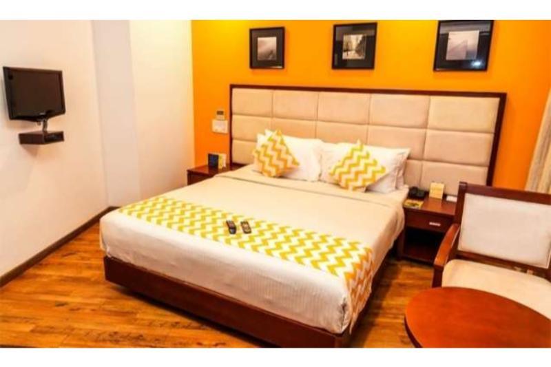 Lotus Park Hotell Bangalore Eksteriør bilde