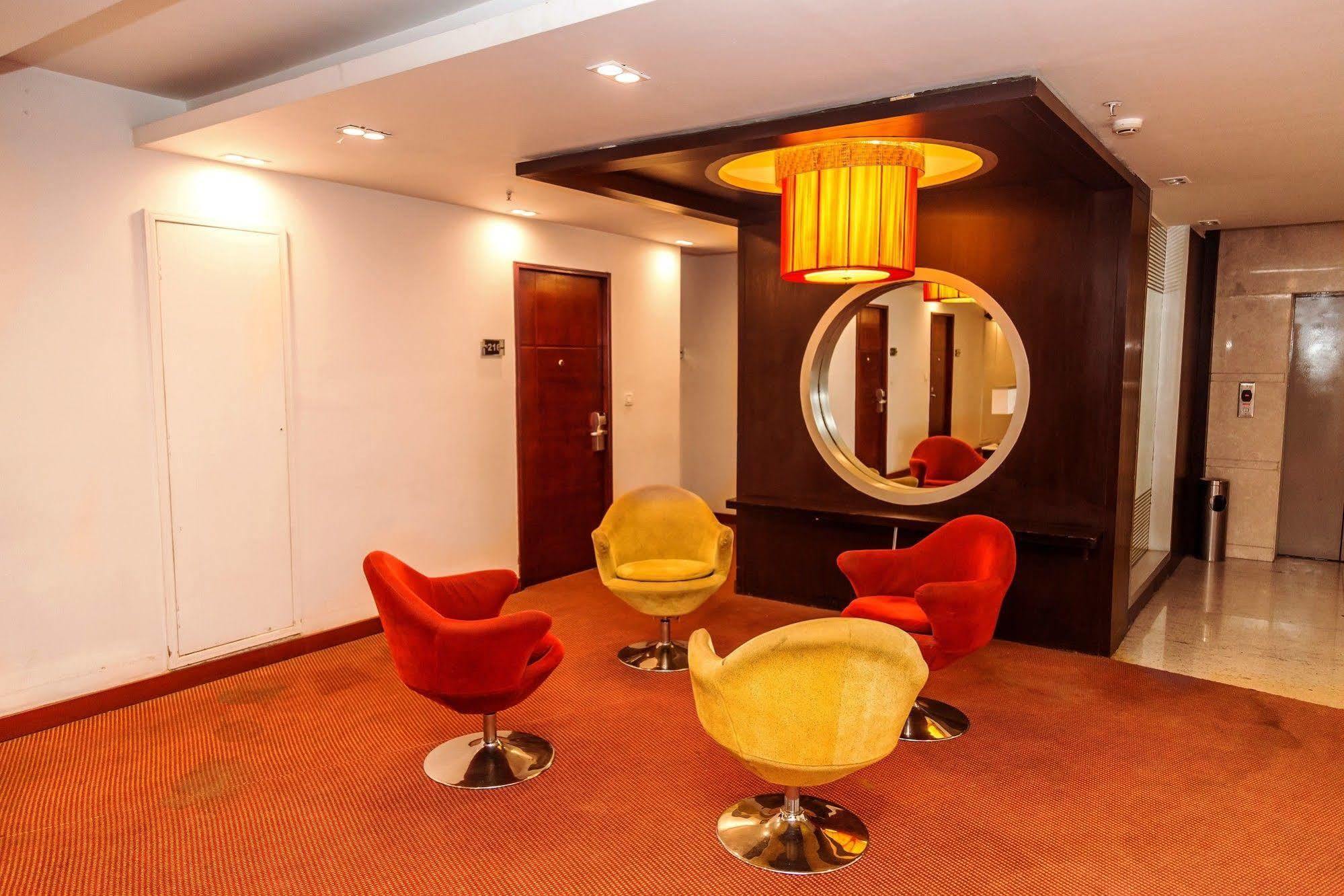 Lotus Park Hotell Bangalore Eksteriør bilde